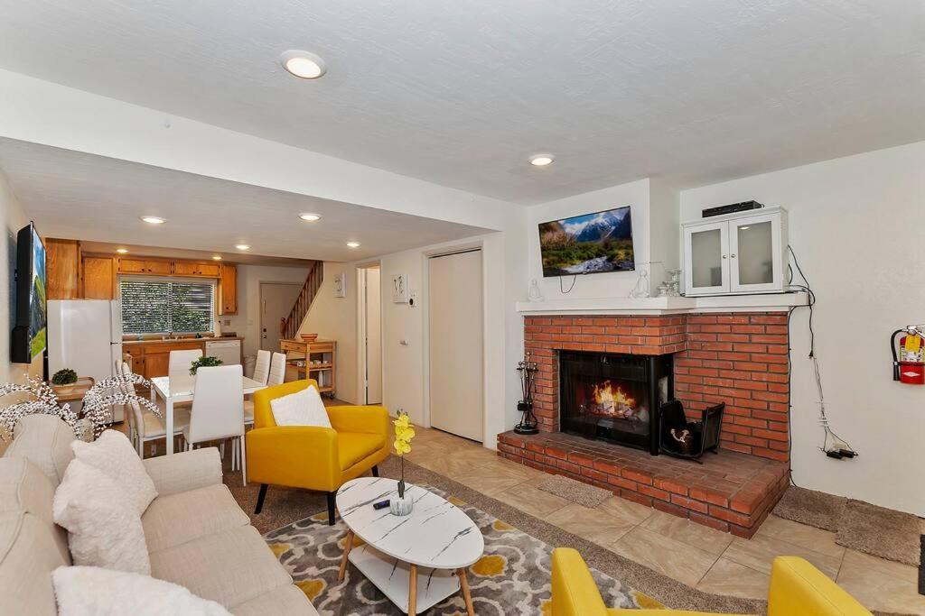 Snowy Pines Summit Villa บิ๊กแบร์เลค ภายนอก รูปภาพ