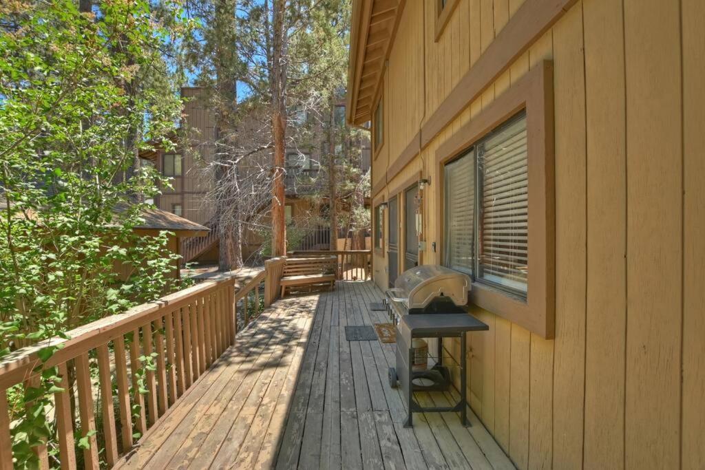 Snowy Pines Summit Villa บิ๊กแบร์เลค ภายนอก รูปภาพ